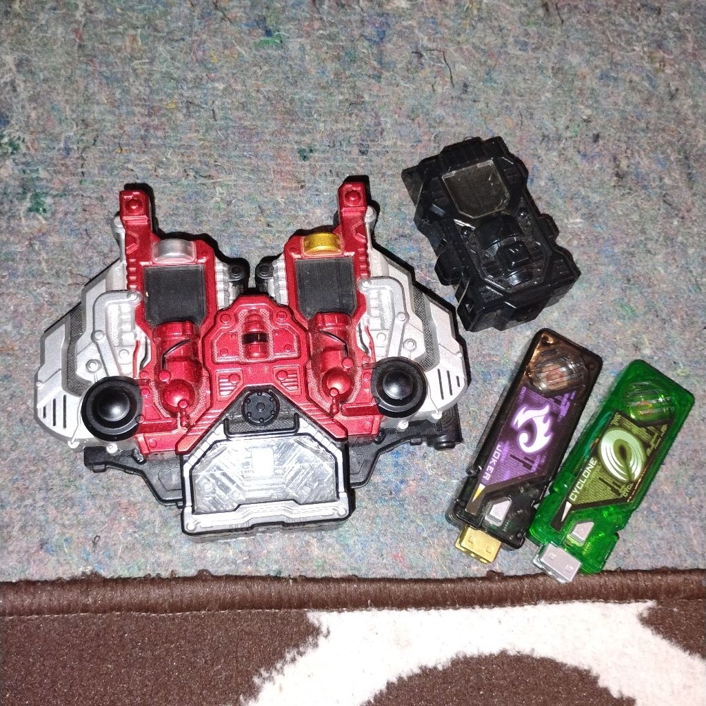 Kamen Rider W DX Driver Bootleg + Belt CSM