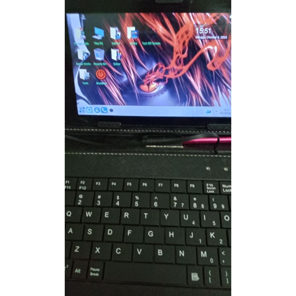 Tablet Bekas Evercoss WinTab U70B 3/32+Keyboard+Pen Stylus