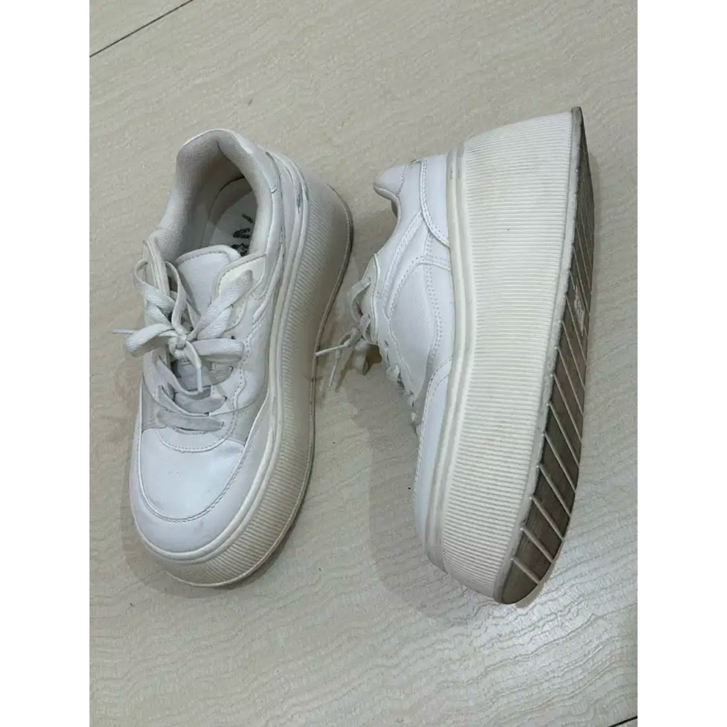 Sepatu Wedges Zara Size 36 - Preloved