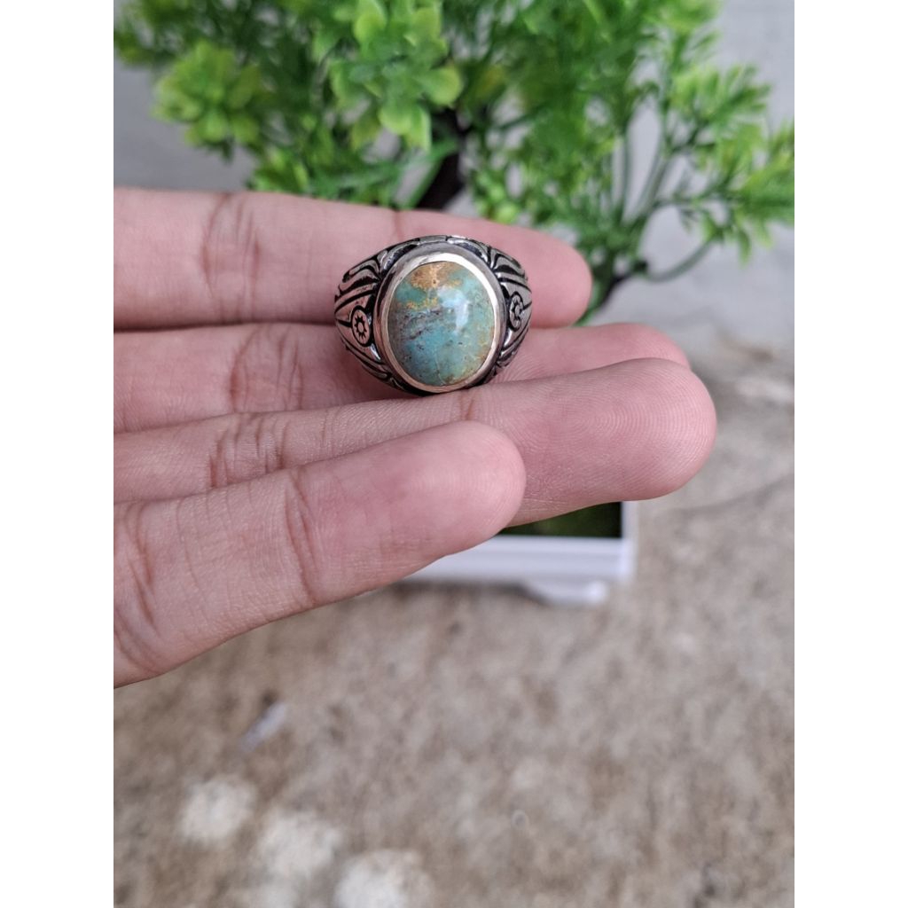 Natural Pirus Persia Hijau Lawas Serat Emas Mumbul Full Daging