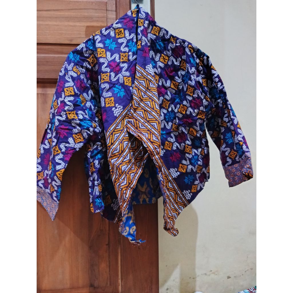 batik motif bolak balik