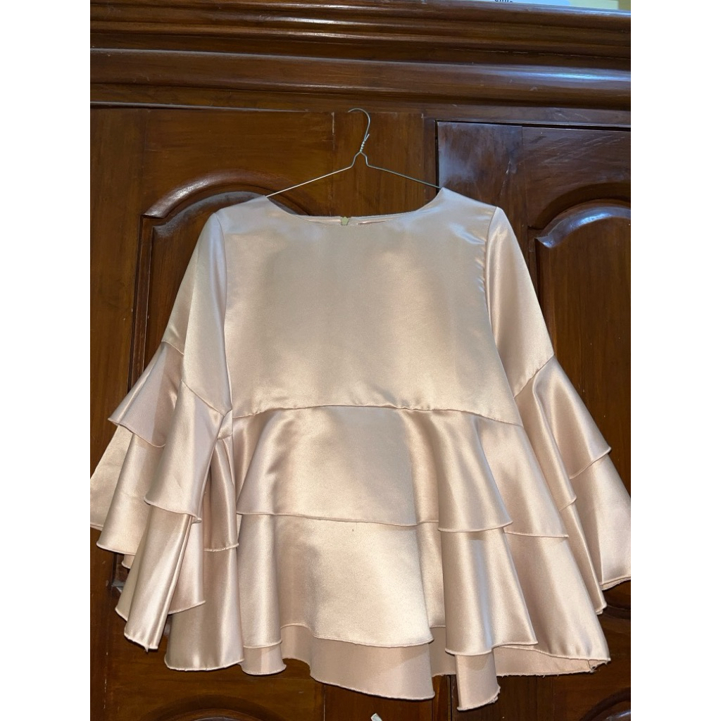 Baju kondangan satin