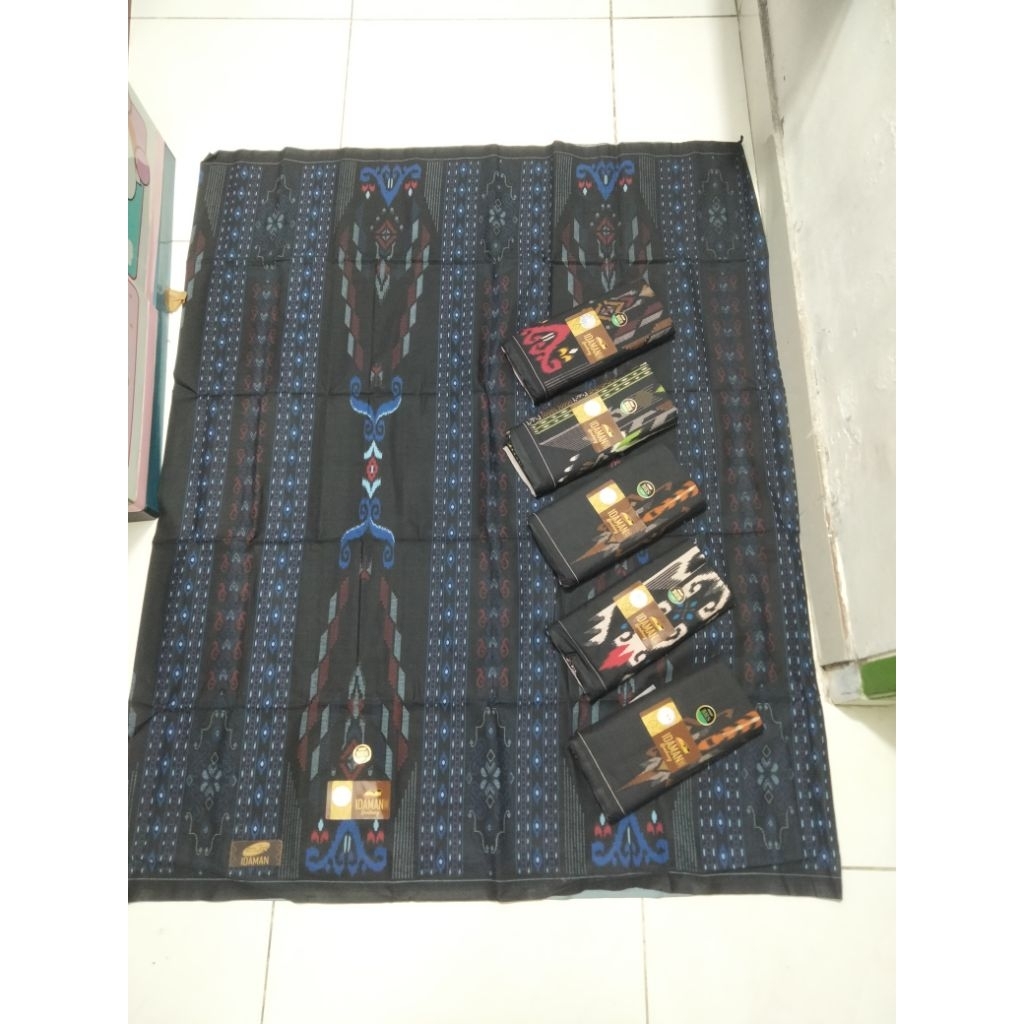 Sarung Atlas Idaman Khusus Hitam Sarung Motif BHS SGE dan SGF Sarung Santri New Motif