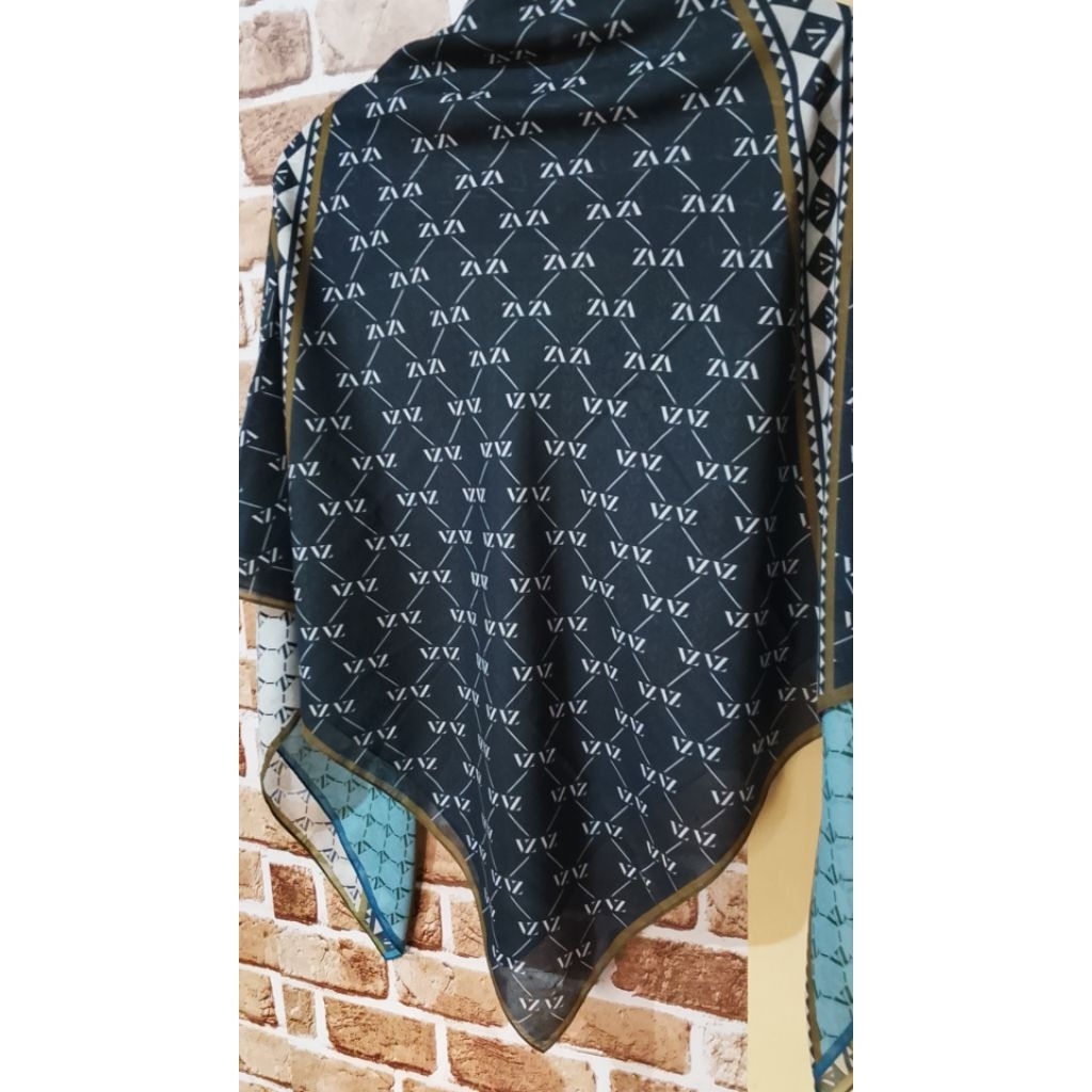 PL VZ Eclipse Cahrcoal Vivi Zubedi Scarf