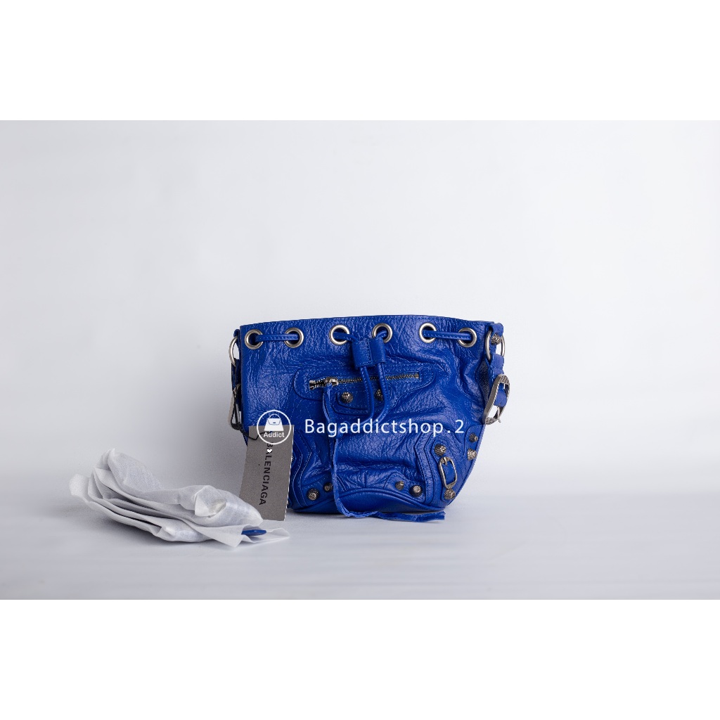 BagAddict Tas B Wanita Kulit Asli Le Cagole PomPon Mini Blue Electric SHW