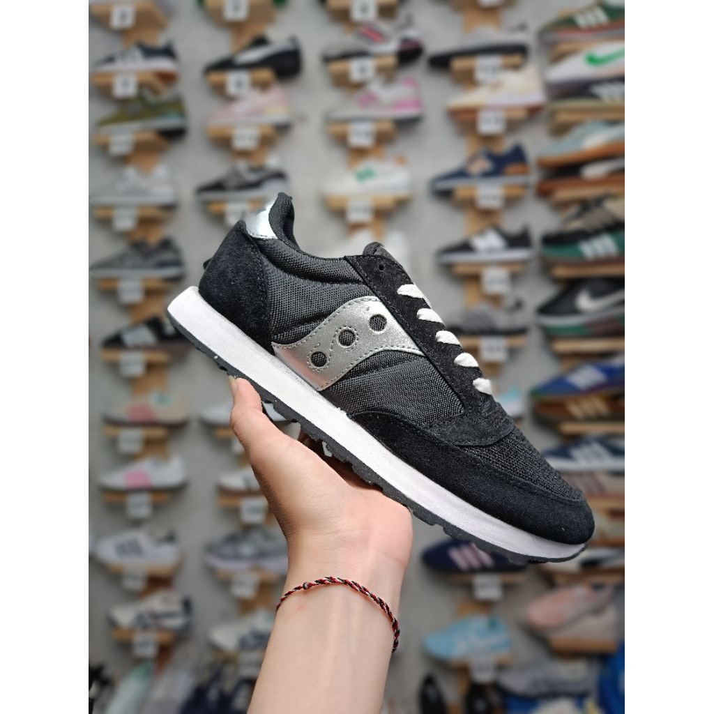 BIG SALE  SEPATU SAUCONY  VTG JAZZ BLACK SILVER
