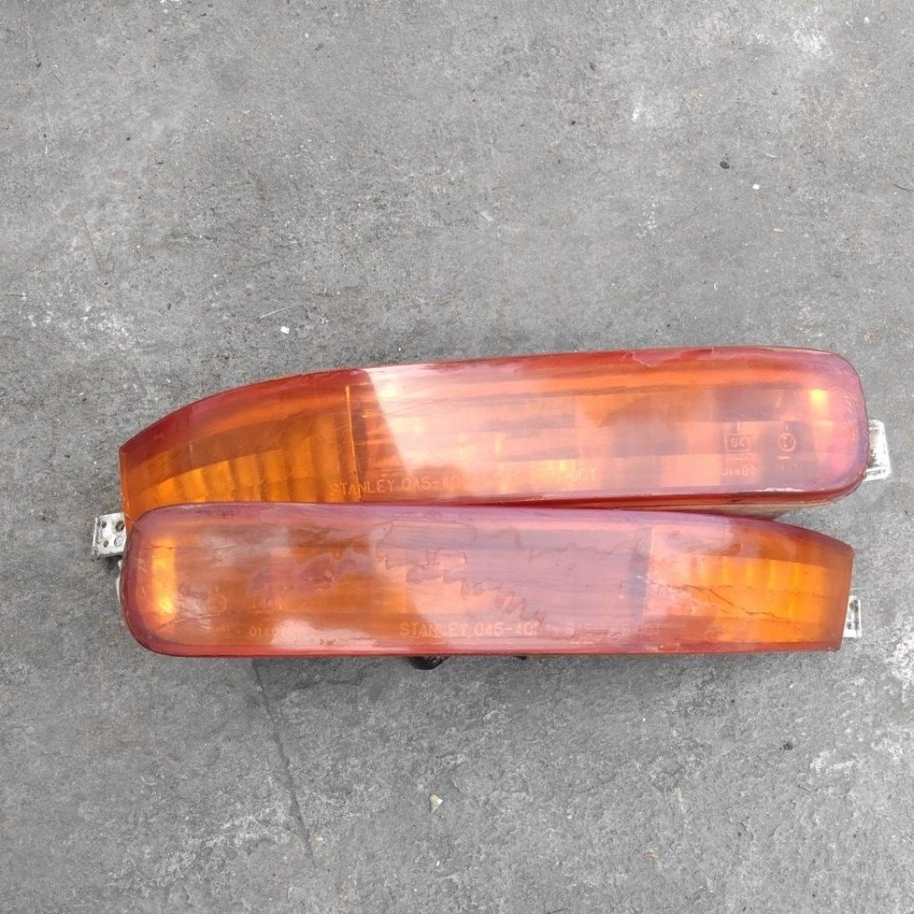lampu sein sen depan honda accord maestro 92 93 ori
