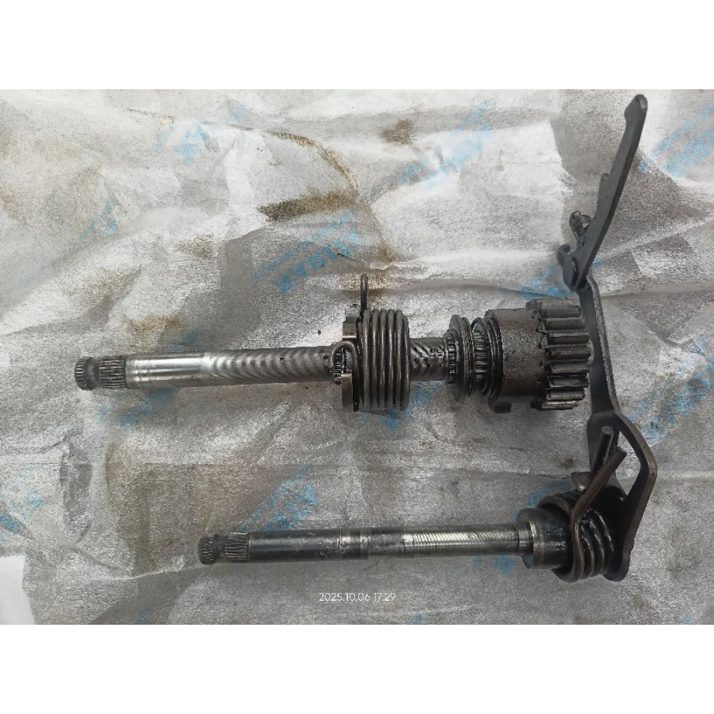 AS ENGKOL DAN AS PERSNELING HONDA WIN