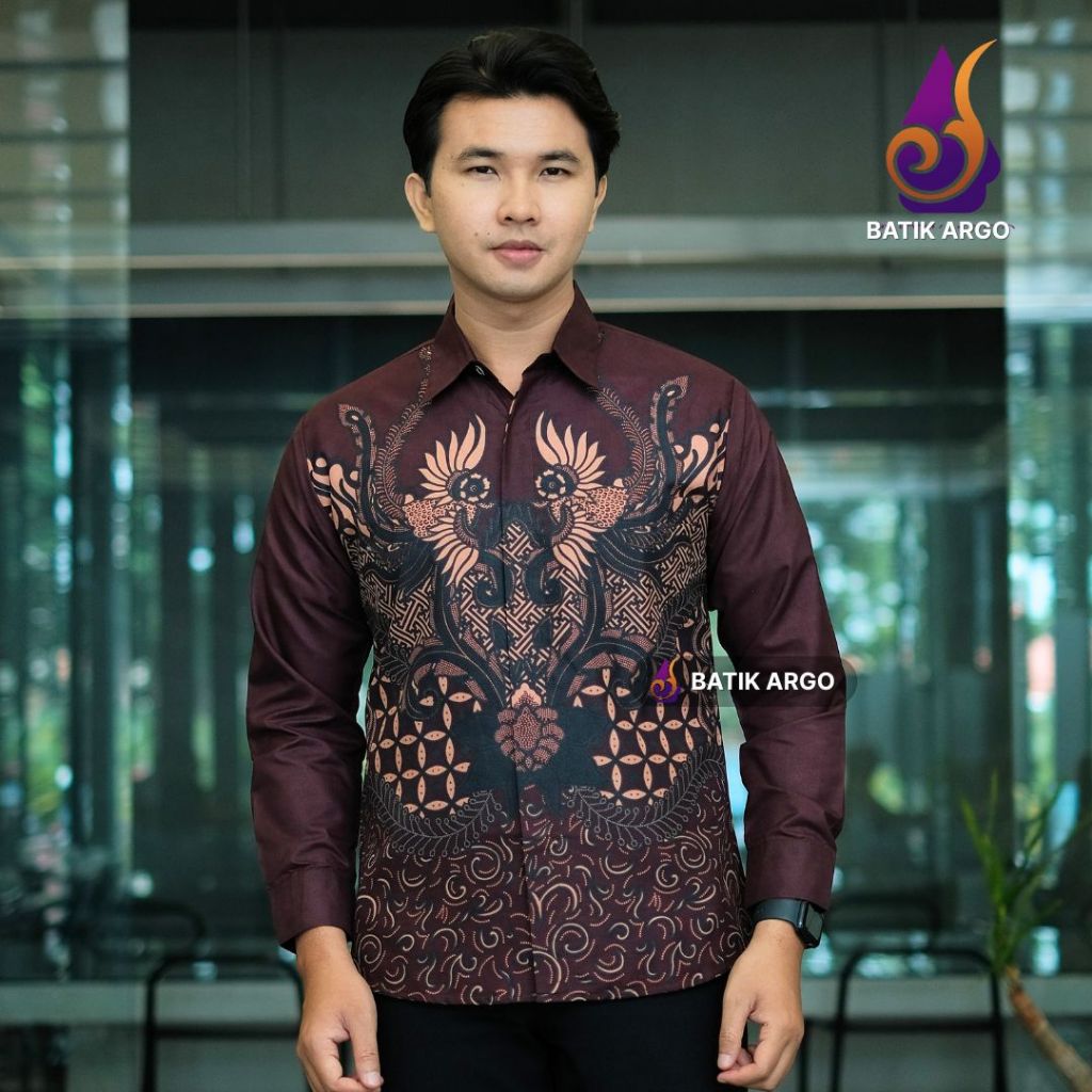 BATIK ARGO Prabuwira Burgundy Kemeja Batik Pria Slimfit Lapis Furing Katun Lengan Panjang Untuk Anak
