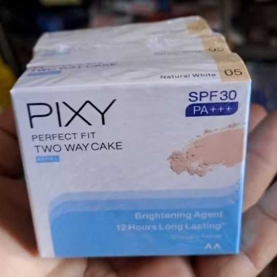 3 pcs Bedak PIXY NATURAL WHITE (05) REFIL. Bedak natural dan tahan lama