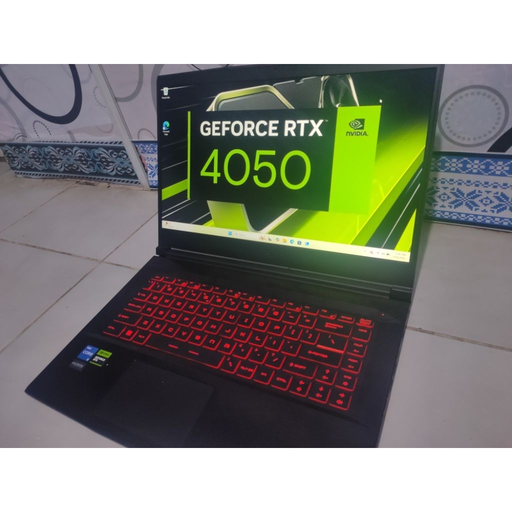 Laptop RTX 4050 Garansi on Ram 16Gb SSD 512gb normal lancar