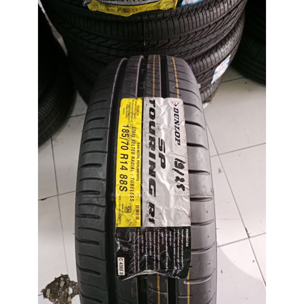 DUNLOP SP TOURING R1 185/70/R14