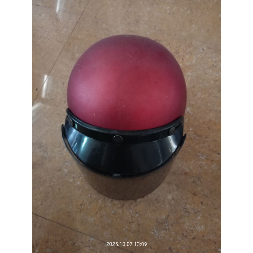 Helm BOGO BEKAS UK L BEKAS