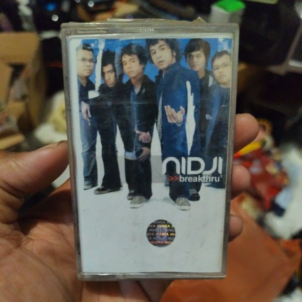 Kaset Nidji band album breakthru second