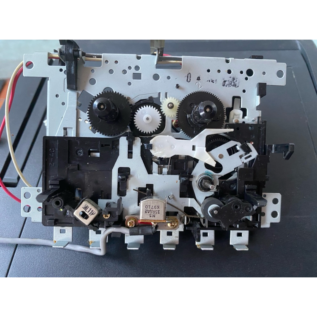 Mekanik Tape Polytron Copotan