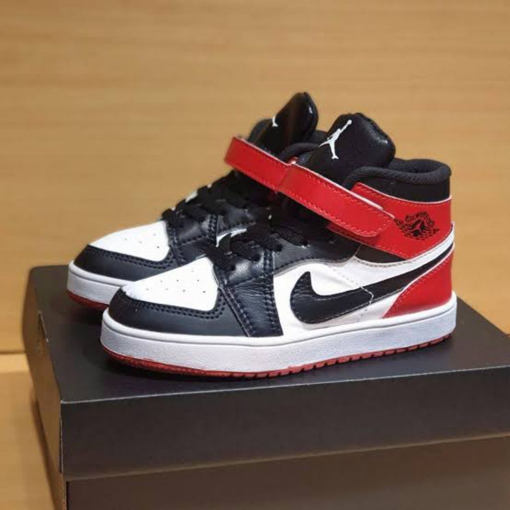 SEPATU JORDAN HIGH MERAH HITAM PUTIH SEPATU ANAK LAKI LAKI DAN SEPATU ANAK PEREMPUAN SEPATU SEKOLAH