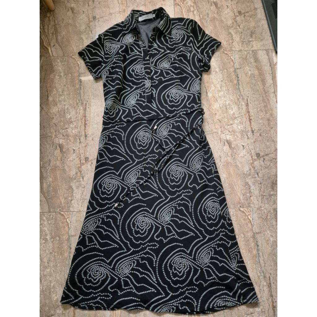 Dress wanita accent preloved