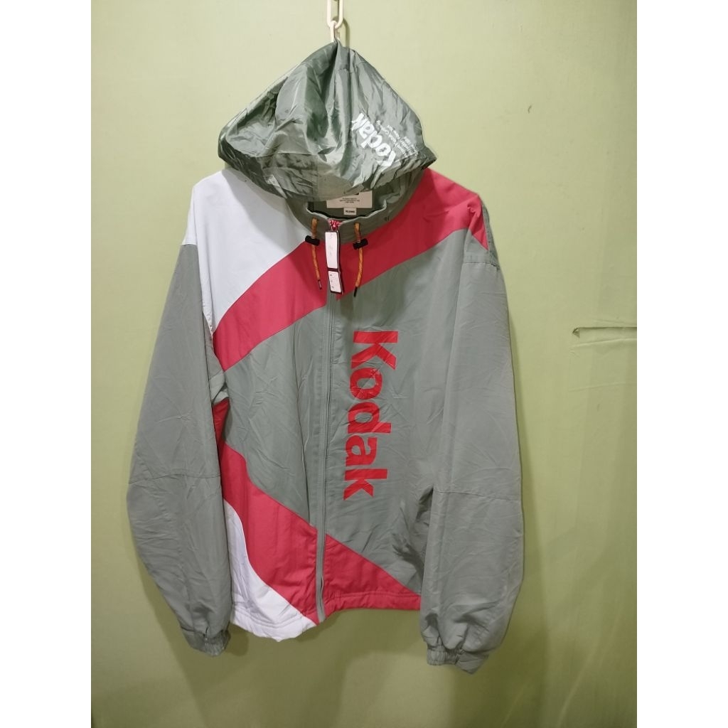 JAKET KODAK APPAREL STREET STYLE PLAIN LOGO UNISEX SIZE 2XL
