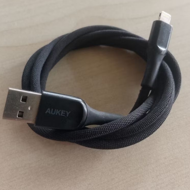 KABEL AUKEY TIPE LIGTHINING ORIGINAL