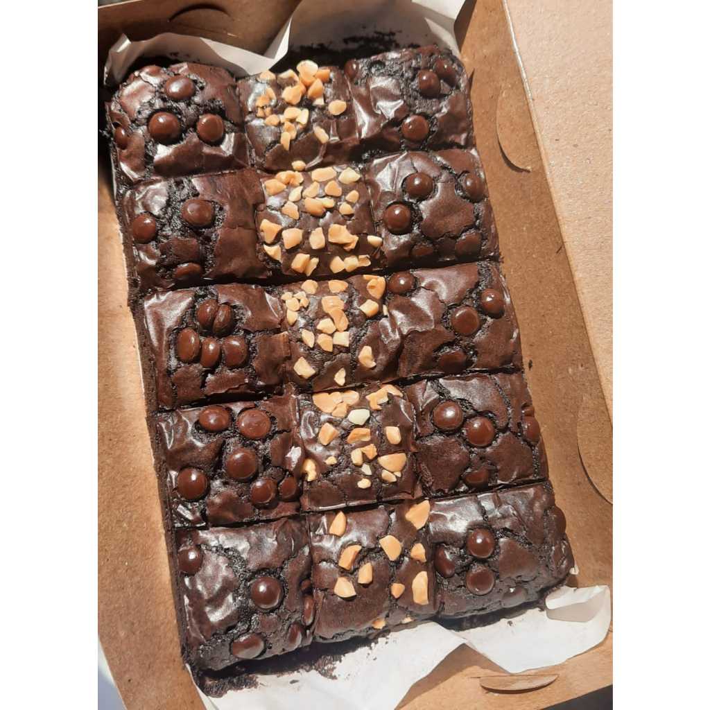 Low Sugar Fudgy Brownies ukuran 15 x 10 cm, Murah dan Enak