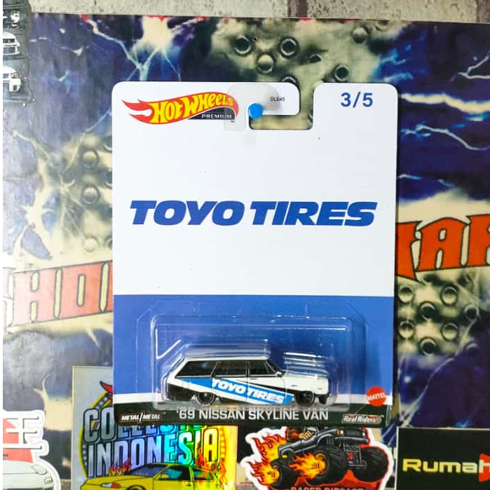 DIECAST HOT WHEELS 69 NISSAN SKYLINE VAN COLLECTOR