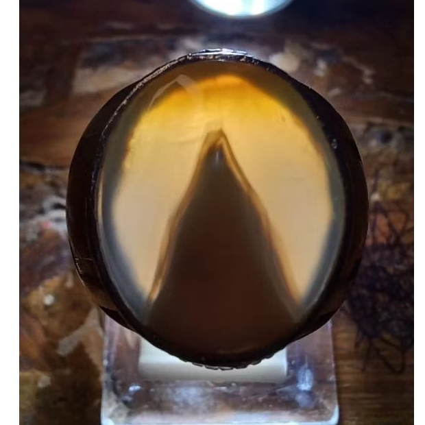 Batu Akik Junjung Derajat