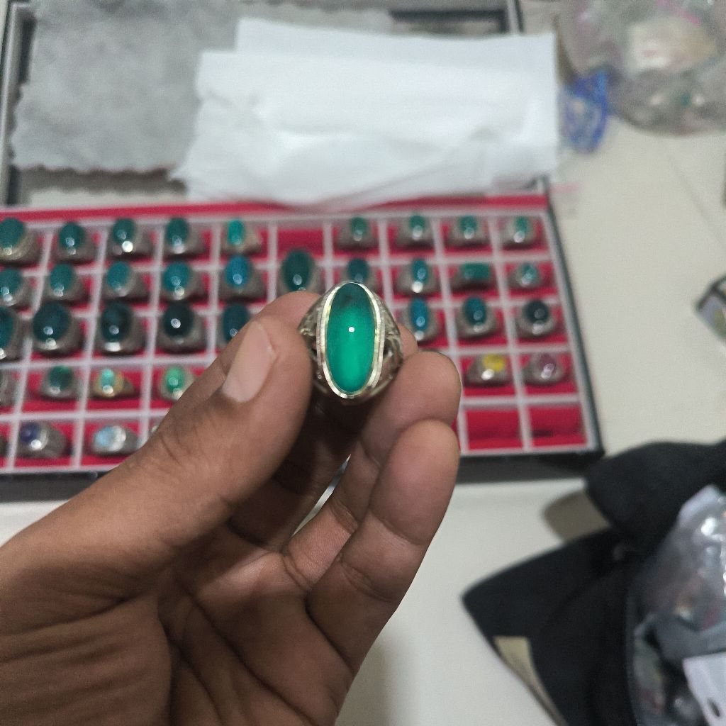 Bacan Doko Giwang