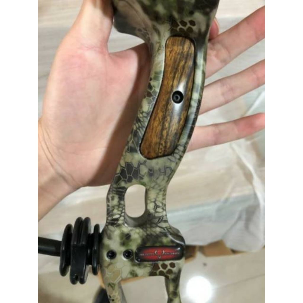 RETRIBUTION Hunting Compound Bow - VELOCITY ARCHERY Compound Bow | Olahraga Panahan