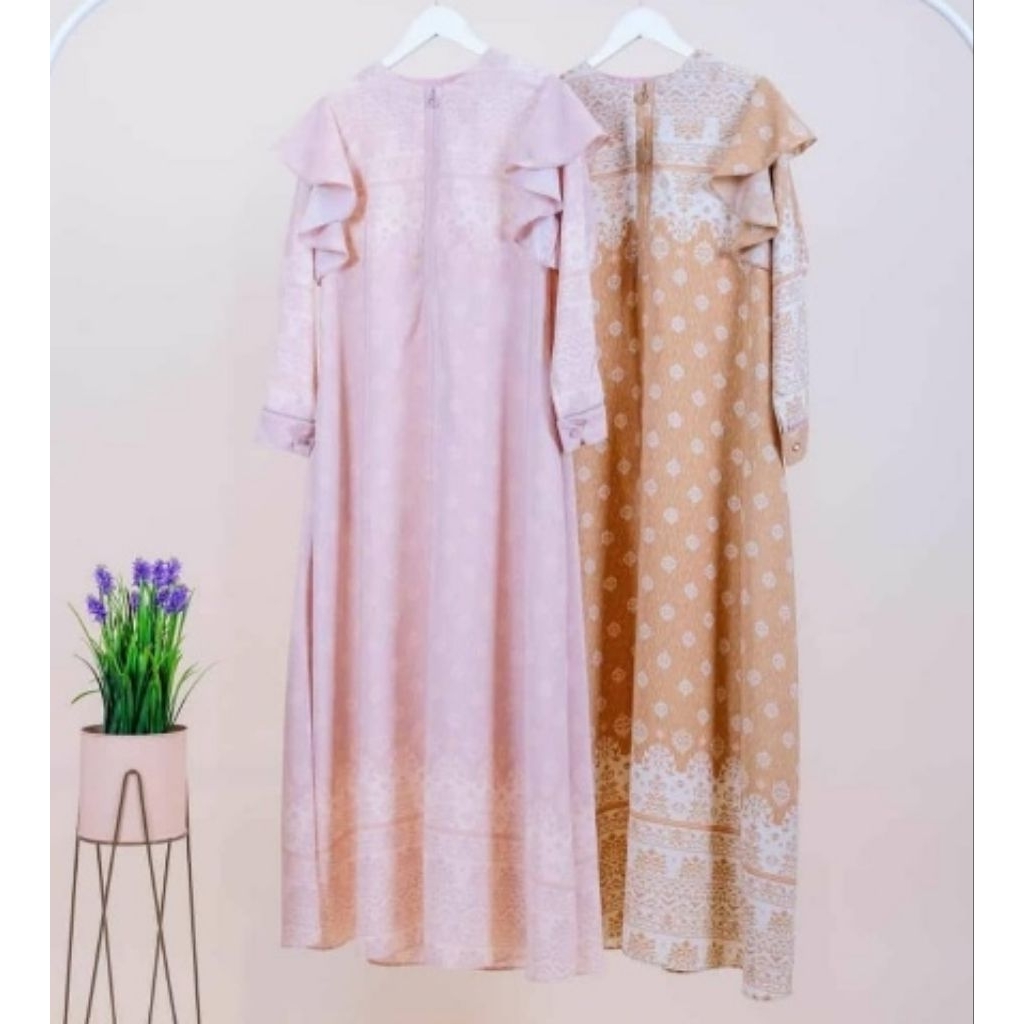 Basuo dress by Ria miranda