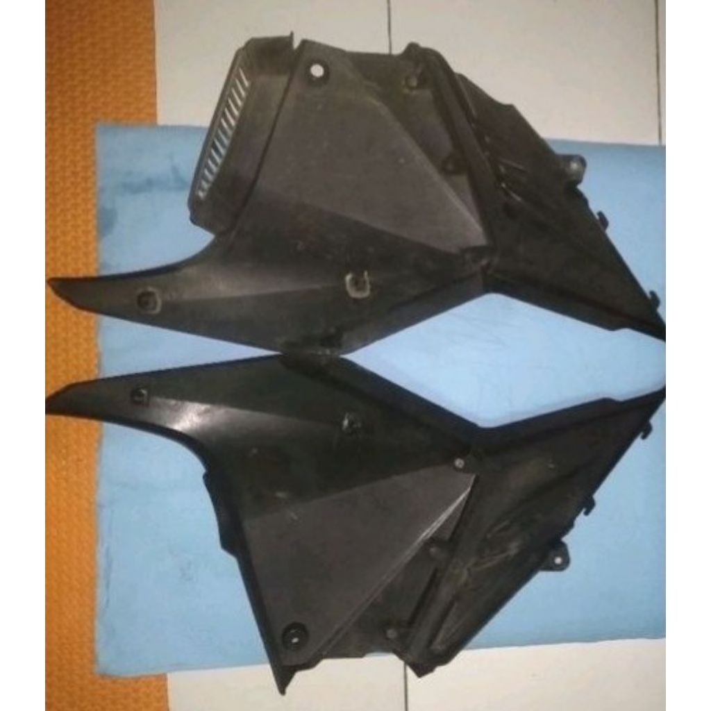 Cover dop aki honda megapro new monoshock asli ori