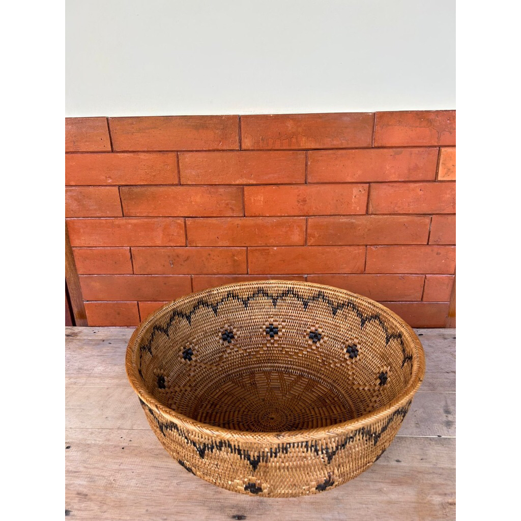 Bokor/ Pego Motif Bunga Anyaman Ate /Rotan