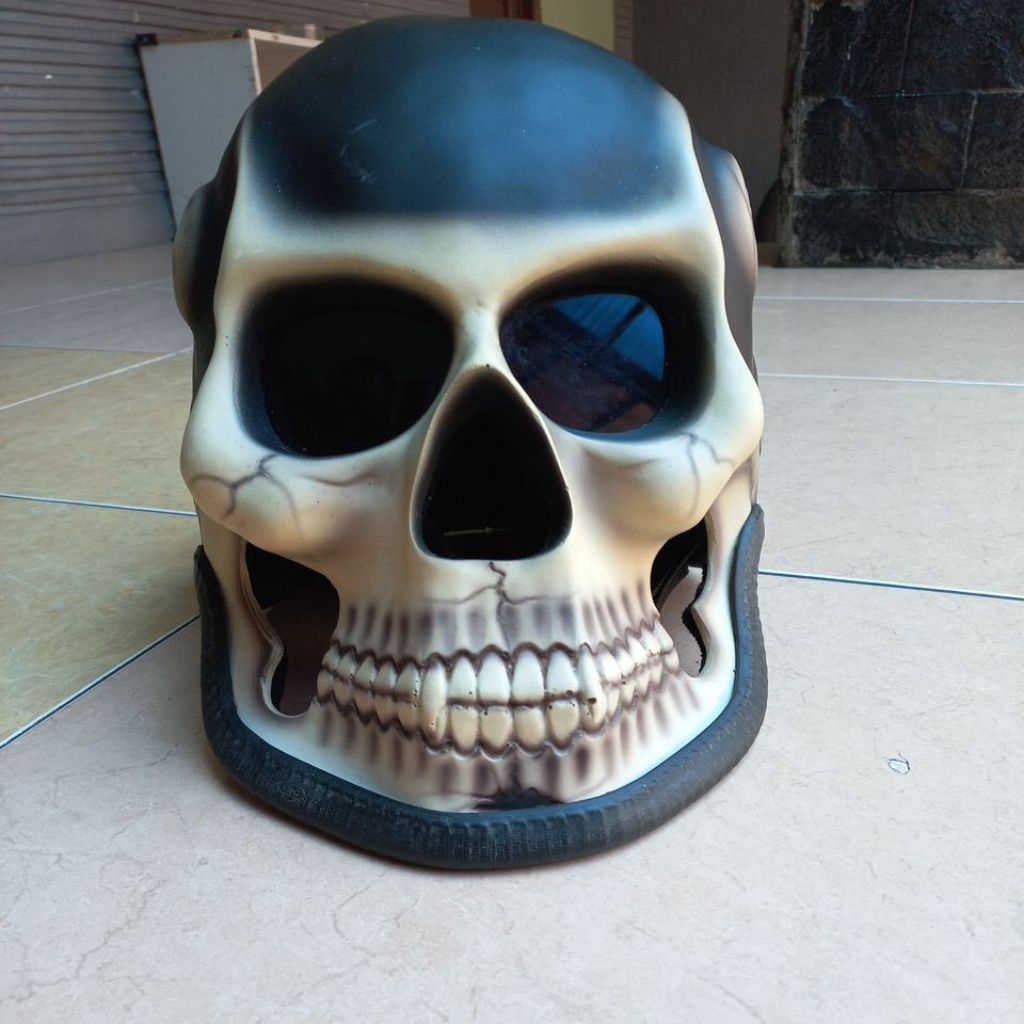 HELM UNIK 3D TENGKORAK /HELM VARIASI