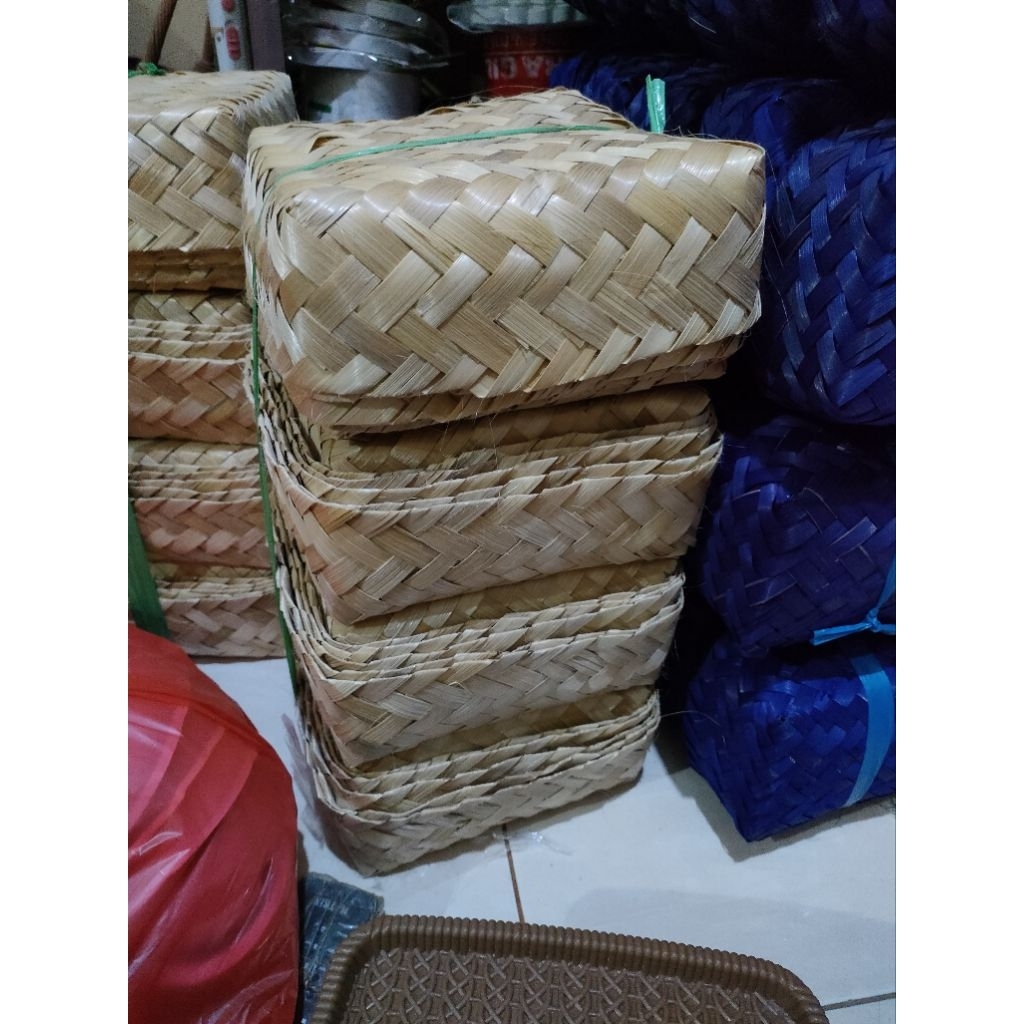 besek bambu nasi box khajatan 1paket(10pcs)