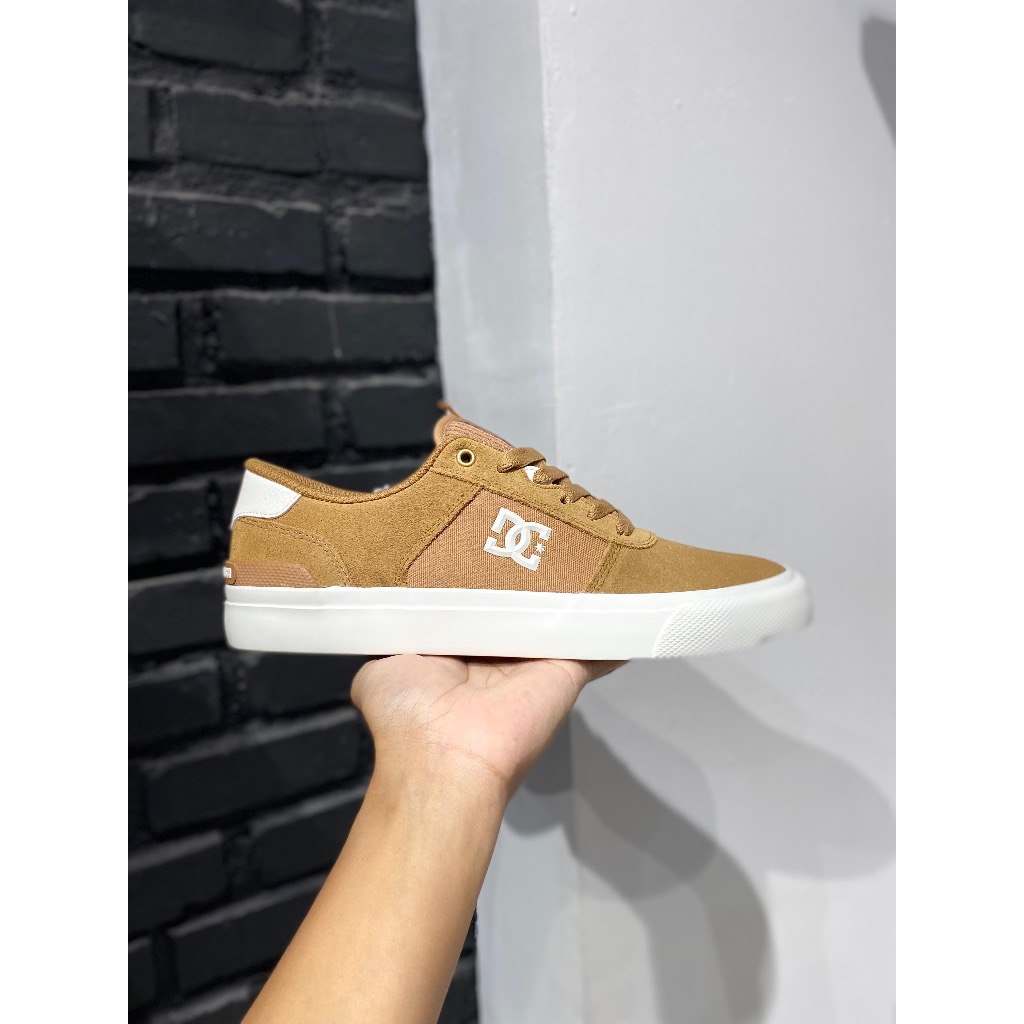 Sepatu DC Shoes Teknic ( 280 )