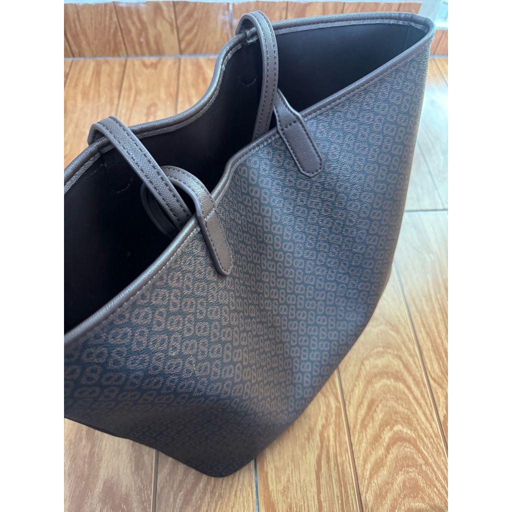 Preloved izzy bag buttonscarves brown