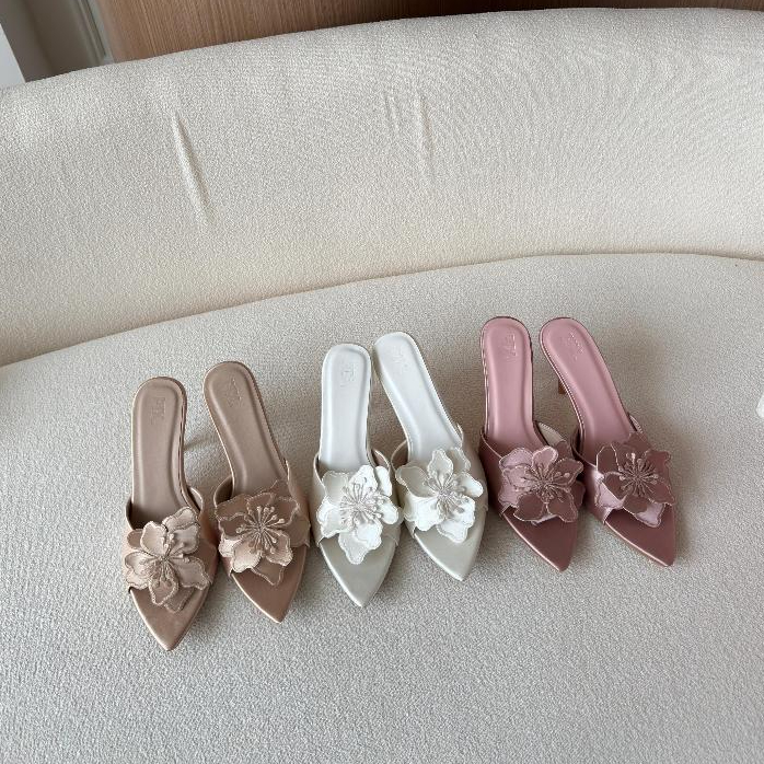 PixFootwear Pix x Touch Up Bloom Heel - Sepatu Hak Wanita