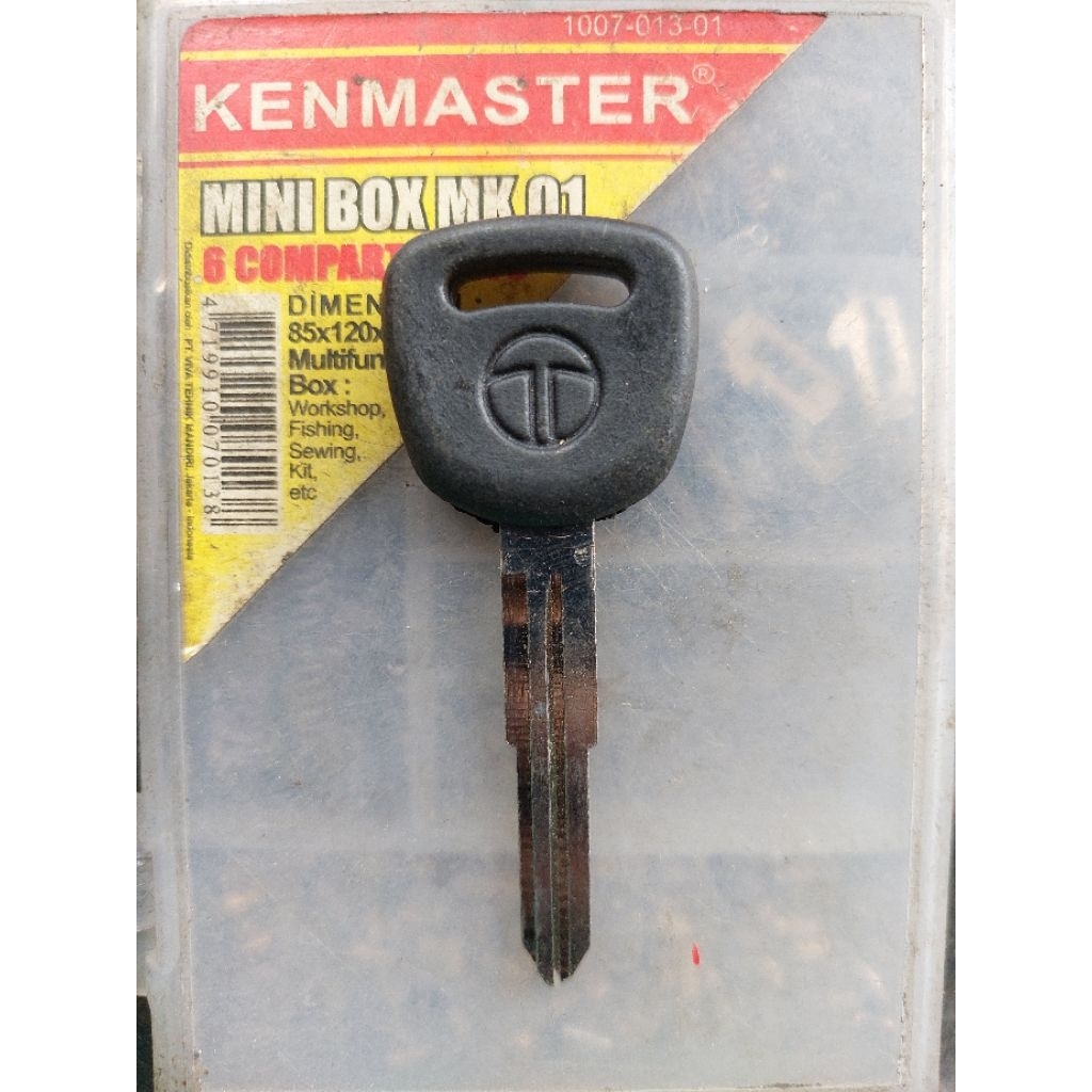 bahan kunci timor karet jalur kiri anak kunci mobil timor