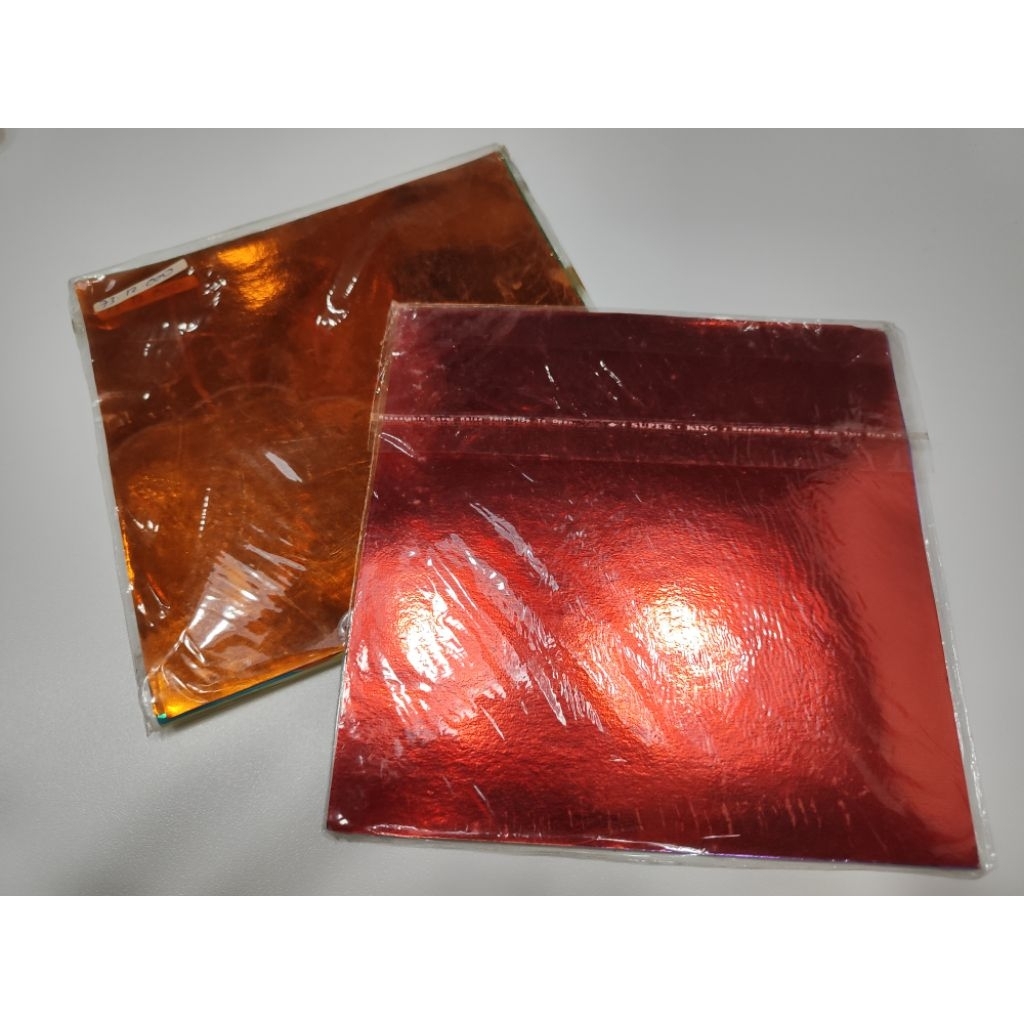 Kertas lipat warna metalik