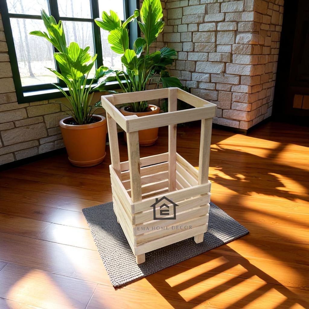 Pot Bunga Anggrek Kayu Mahoni Desain Unik