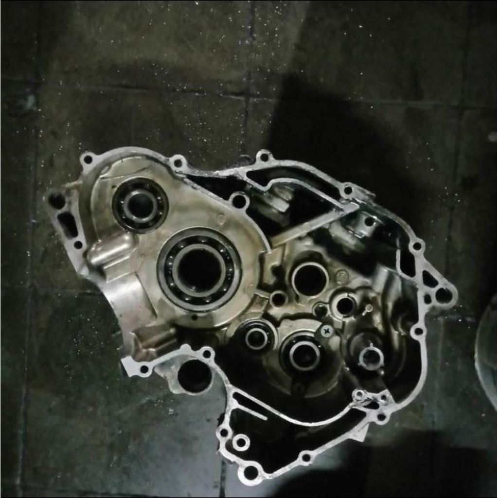 krengkes rengkes crankcase kalter block kiri satria fu barong facelift