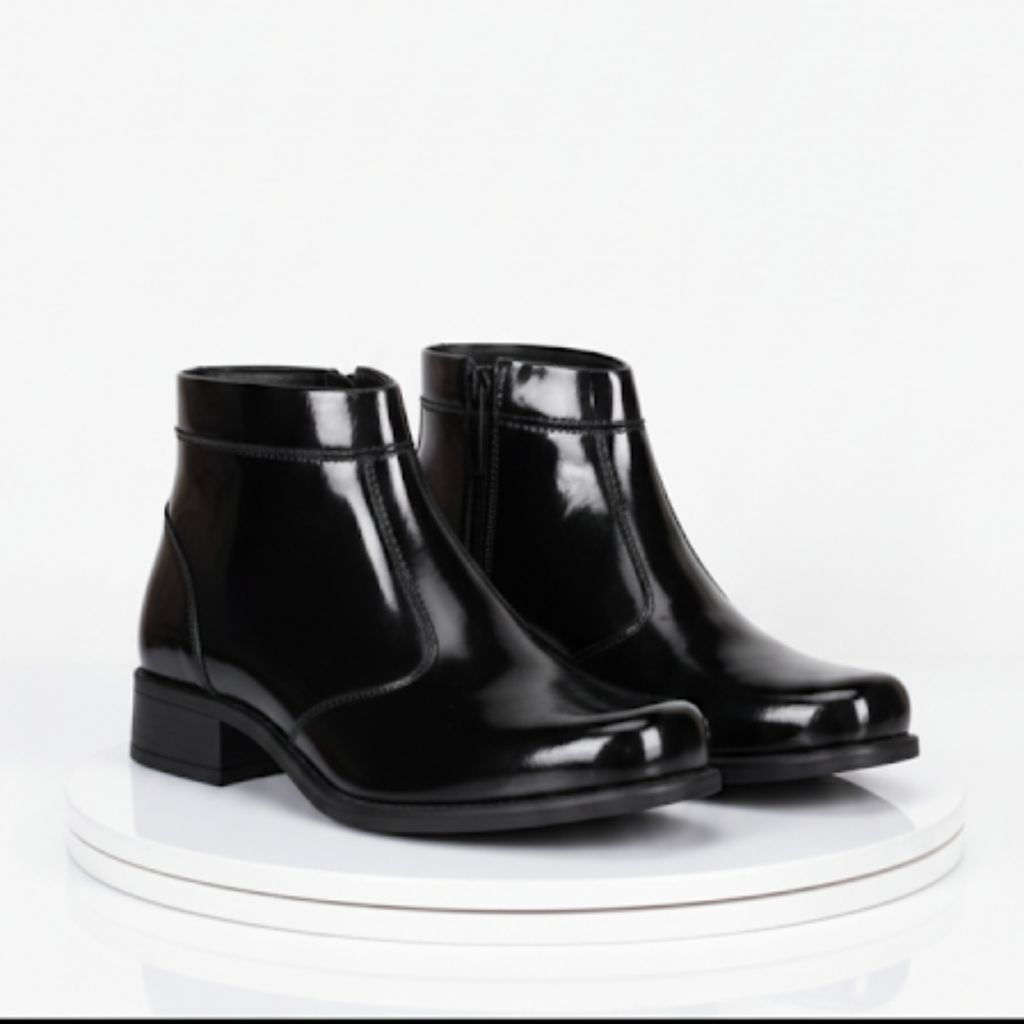 Sepatu PDH wanita, KOWAD, POLWAN, WARA, KOWAL, SATPAM