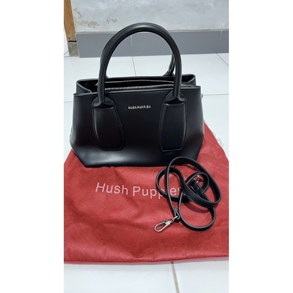 Tas Preloved Hush Puppies