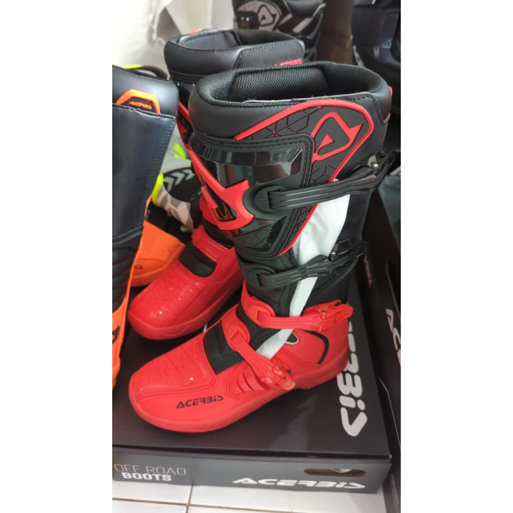 sepatu acerbis x-team