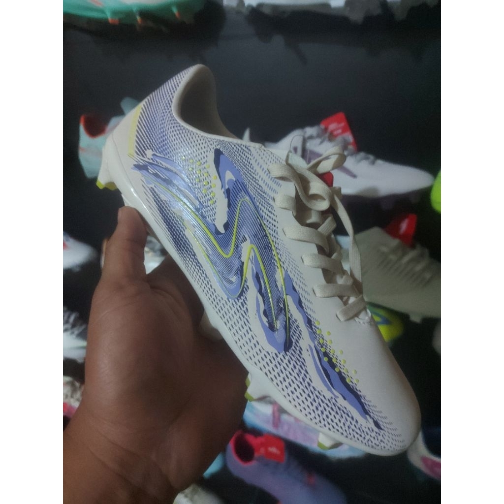 specs speedblaze 4 fg