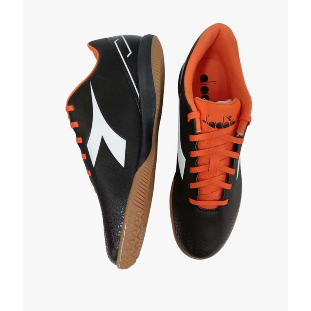 Sepatu Futsal Pria Diadora Pichichi 6 IDR. Black White Orange