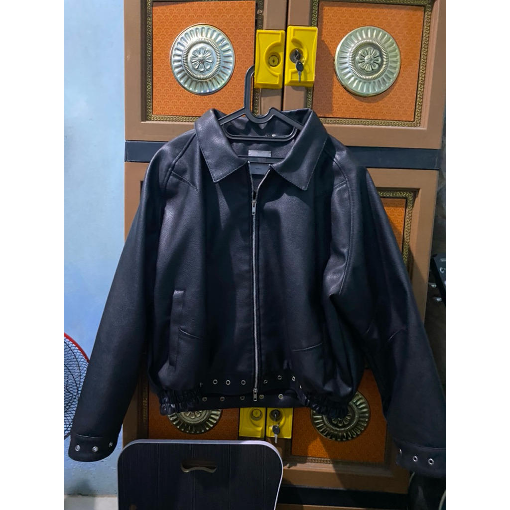 leather jaket hierarchy studio