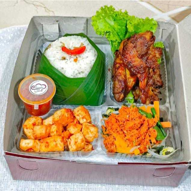 Jual nasi kotak/Nasi Box/ Nasi Kotak Murah/ Ayam Bakar/Nasi Daun Jeruk/ Nasi Box Karawang