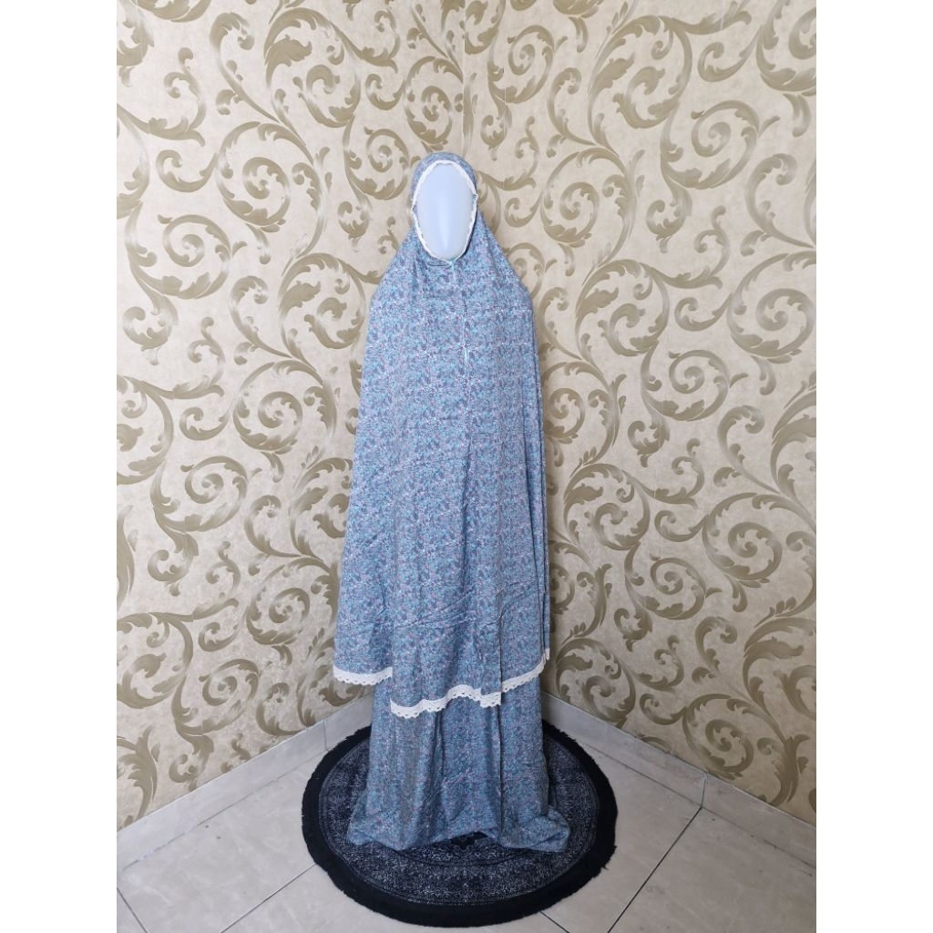 Mukena Motif Bunga Kecil Renda Putih – Adem, Anggun & Elegan