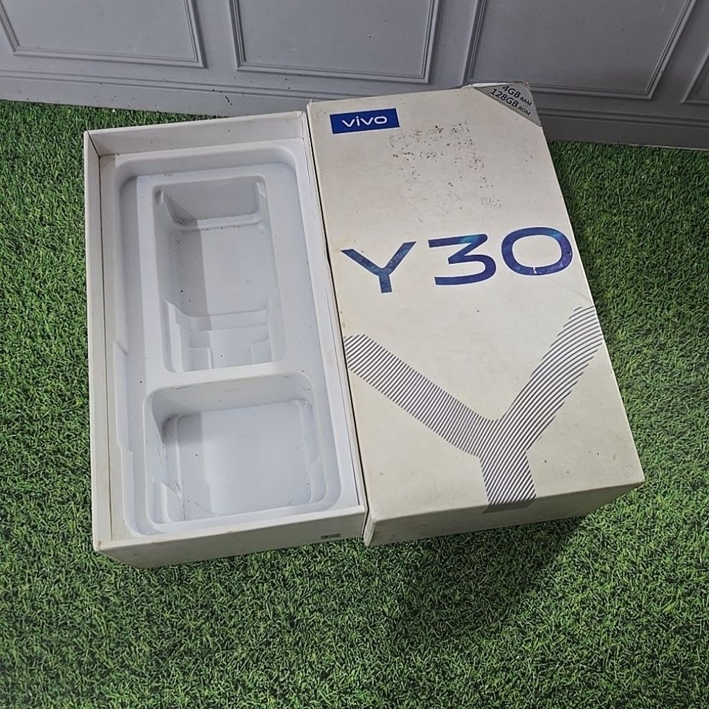 Kardus HP ori vivo y30(bekas)
