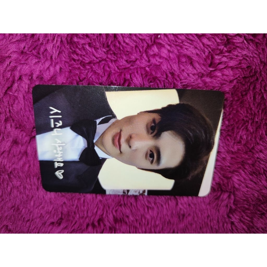 WTS Jual Sell Official photocard Jaehyun Winter fanmeeting jas hitam official photocard NCT 127 Taey